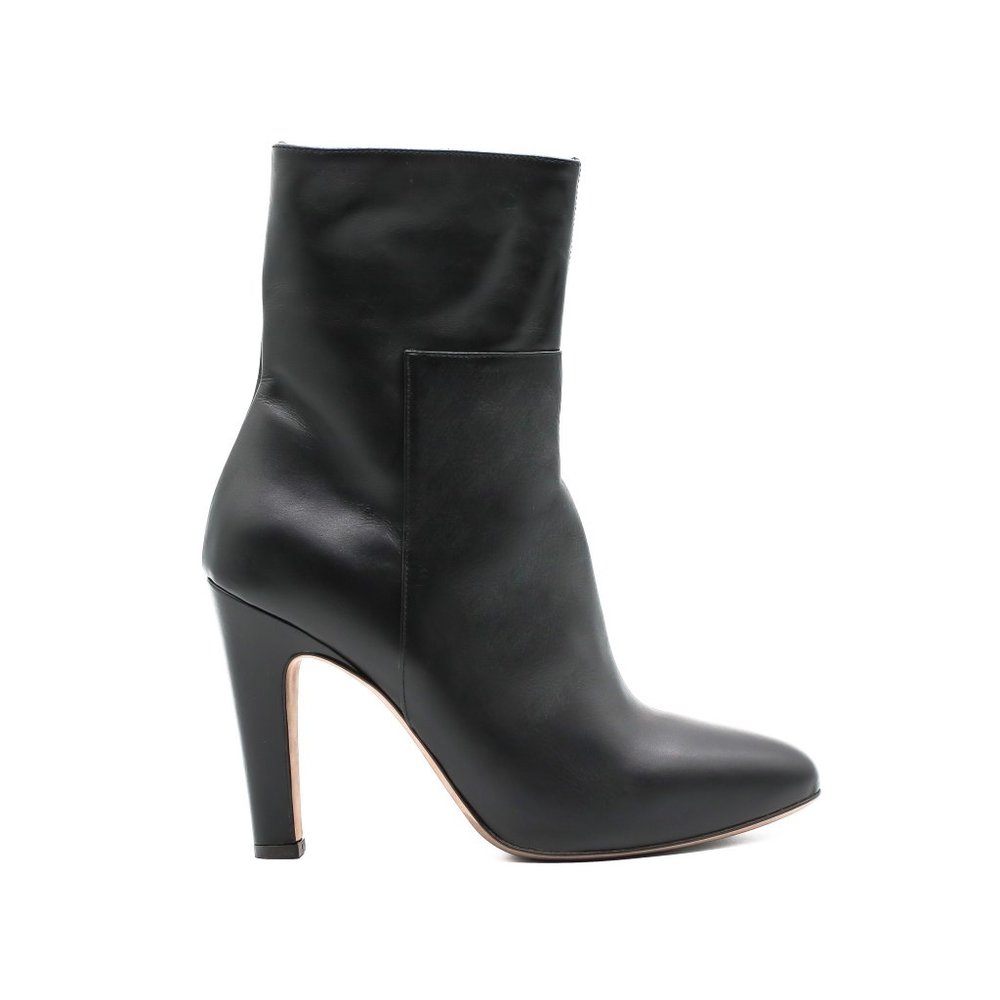 Mild Calf Heeled Boots Side Zipper Closure Booties